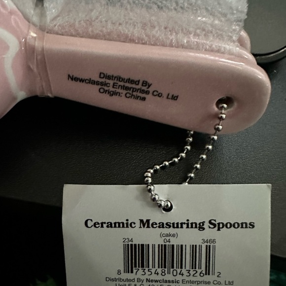 Pink Ceramic Measuring Spoon Set - Picture 4 of 4